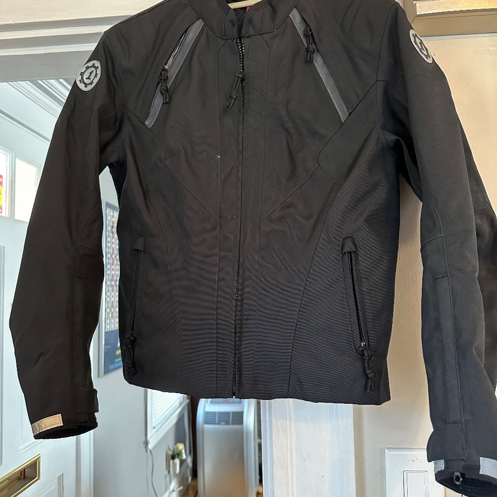 Jacket and helmet ladies